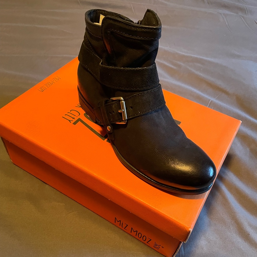 New Miz Mooz Spencer Booties size EU39